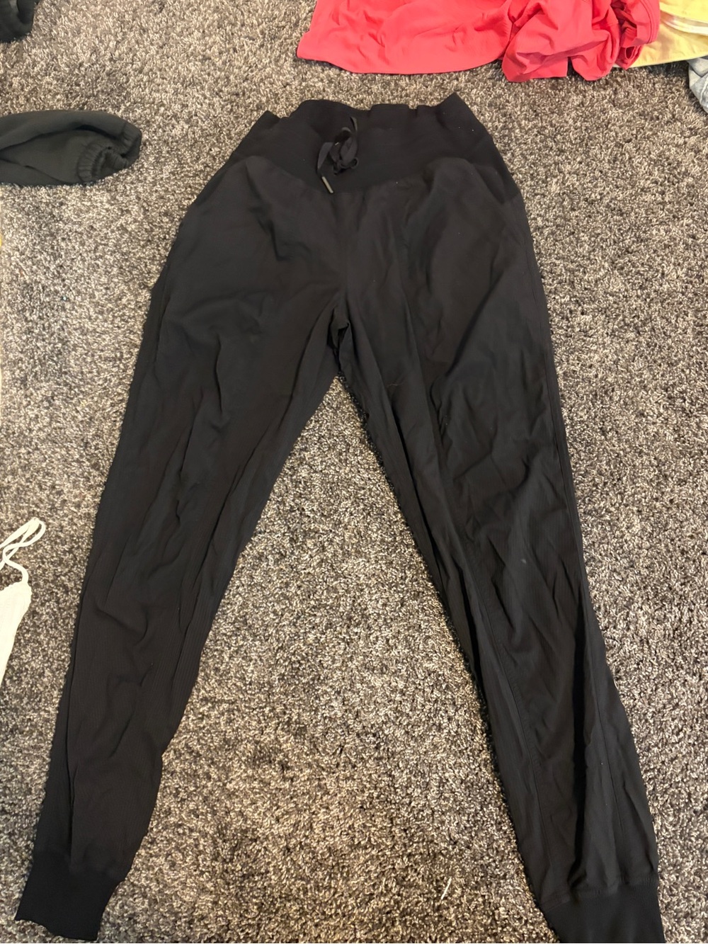Woman’s Black Ribbed Jogger Pants